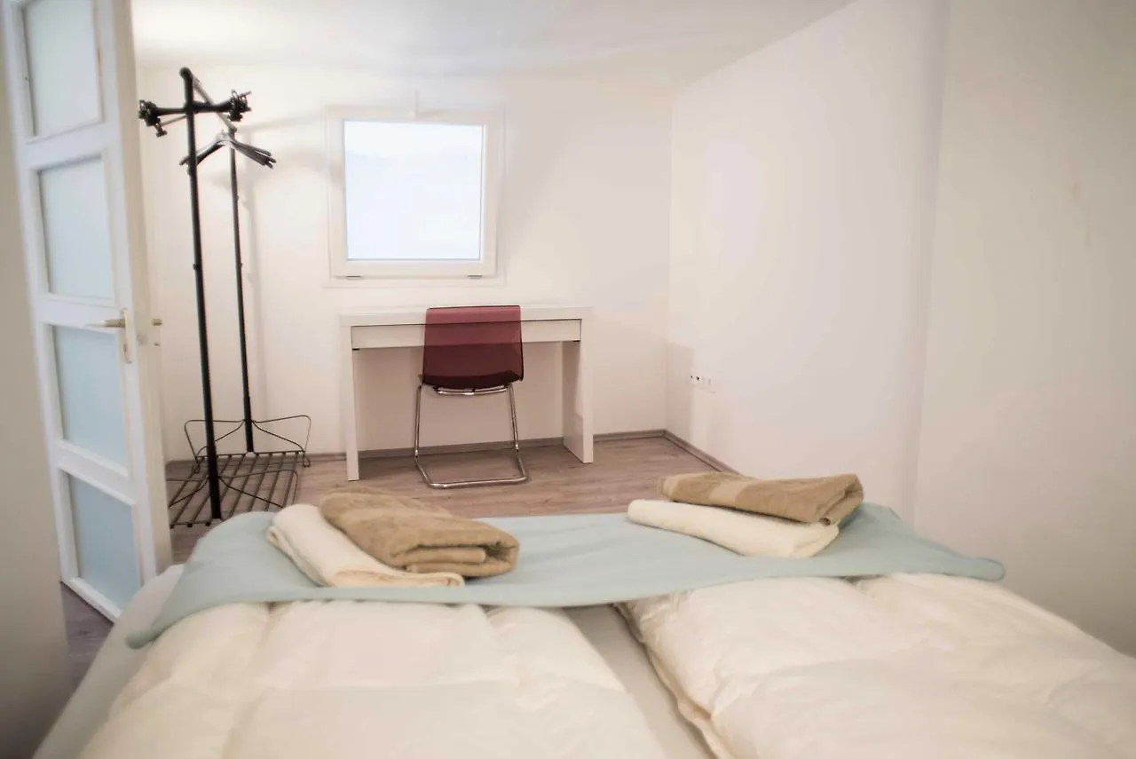 Great Trees Apartment بودابست 0*,  المجر